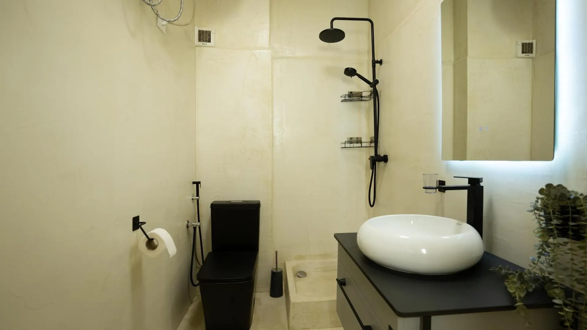 Ditti'S Apartment By Tok Durres